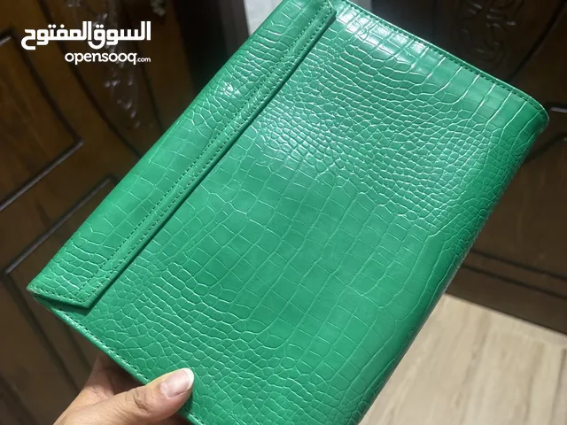 Black GUESS for sale in Amman