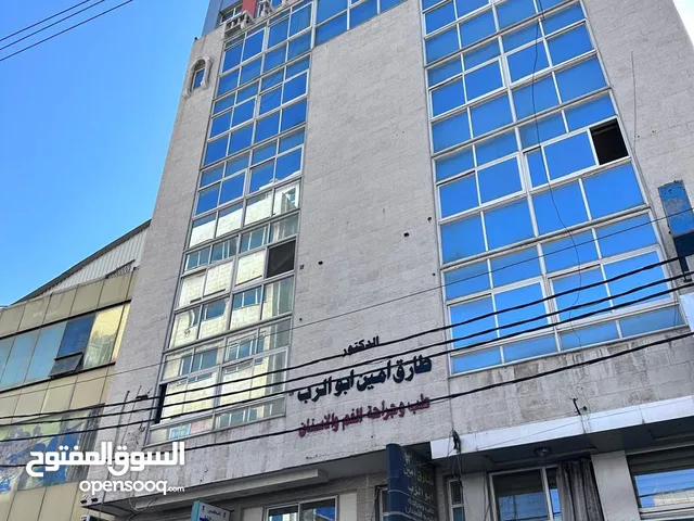 مجمع تجاري مركزي راقي للبيع