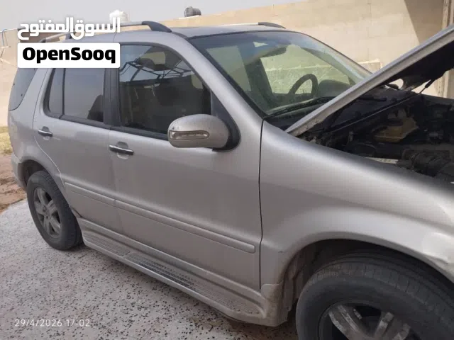 2005 مرسيدس بنز الفئة-M ML 500