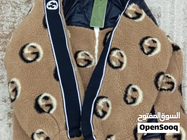 جاكيت شتوي فاخر تصميم قوتشي