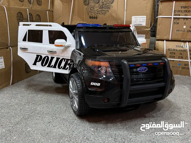 سياره ( جامبو ) /اصوات شرطة و انارة شرطة /3 ماتور تناسب من عمر 1 الي 8 سنه حسب حجم الطفل