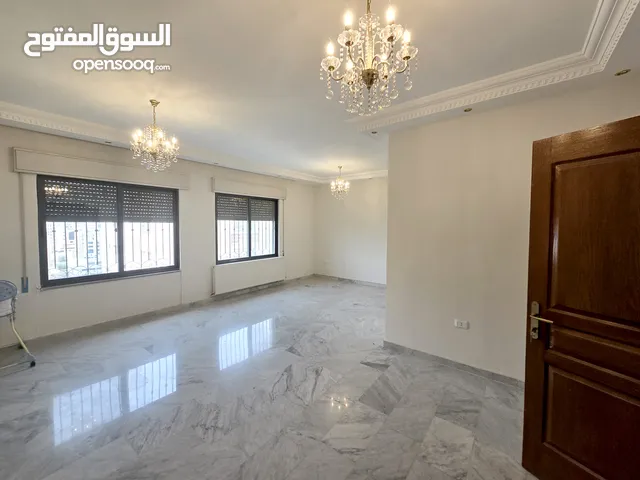 190 m2 3 Bedrooms Apartments for Sale in Amman Shmaisani