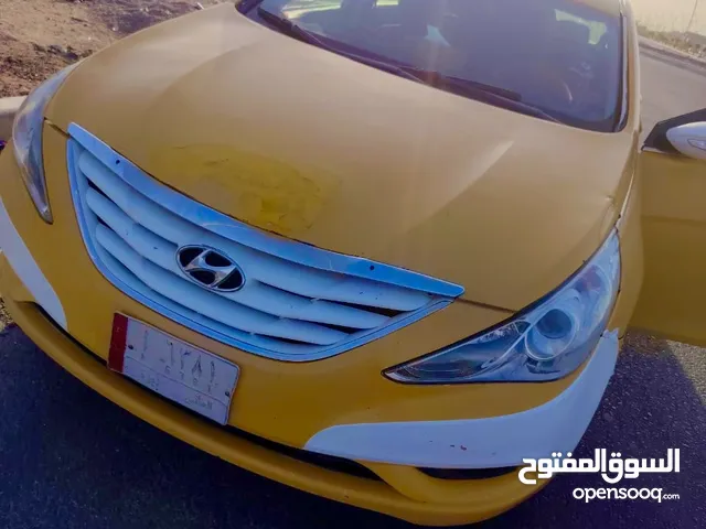 السلام عليكم سوناتا موديل 2011 تكسي اصفر السعر 77 ورقه وبيها مجال للطيبين