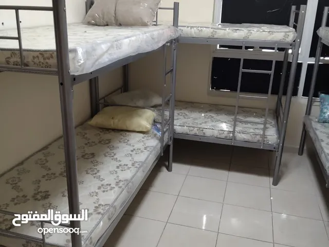 سكن جديد شيرينج في عجمان الراشديه موقع مميز تور نظيف جدا فوق 350 تحت 400 منطقة حيوية في كل الخدمات