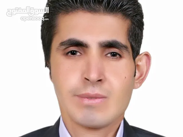مُدرِّس لغة عربية ومُدقِّق لغوي