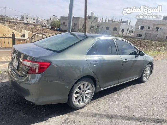 تويوتا كامري 2013 نظيفة للبيع