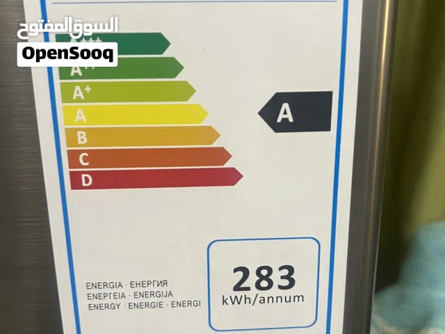 ثلاجه حجم متوسط مناسبة للبيوت الصغيرة ماركه نيكاي استعمال اقل من سنه