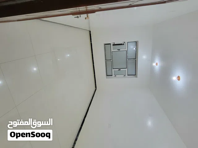 عرض رقم 72   شقة للإيجار في أرقى أحياء صنعاء – بيت بوس فرصة سكن مريحة في موقع هادئ وراقي