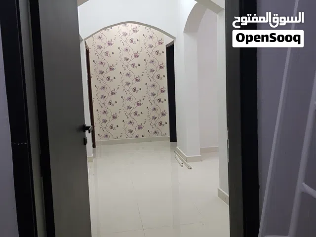 شقة للايجار في المعبيلة flat for rent