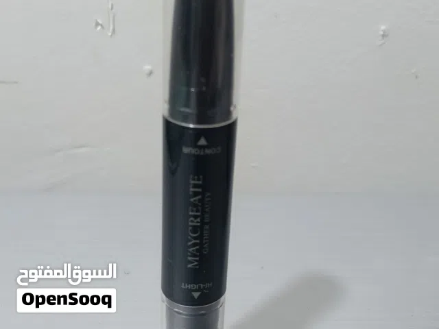 مكياج + فرش مكياج + اقلام تحديد + سيروم + كل ما يتعلق بالمكياج سعر القطعه 2 دينار اي قطعه
