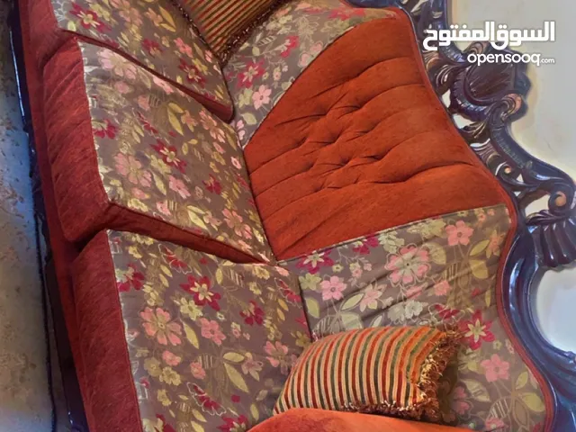 طقم كنب محفر خشب زان 9 مقاعد للبيع