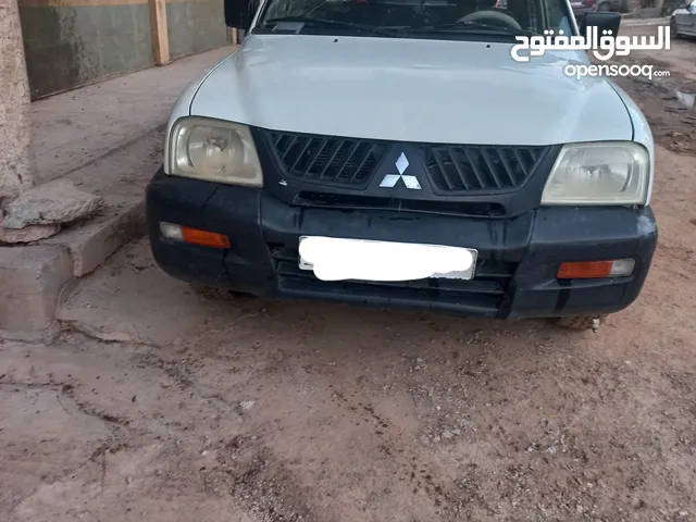 Used Mitsubishi L200 in Benghazi