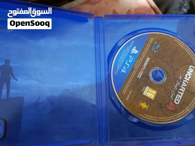 سيديين gtav premium edition و uncharted 4 كل واحد ب عشرة