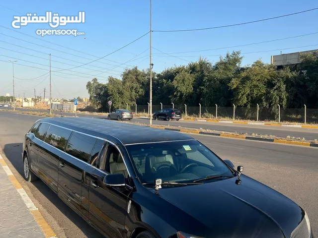 فورد لنكولن. ام كي تي ليموزين