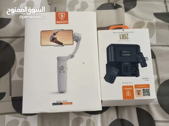 للبيع جيمبال موبايل + مايك لاسلكي احترافي (حالة ممتازة)