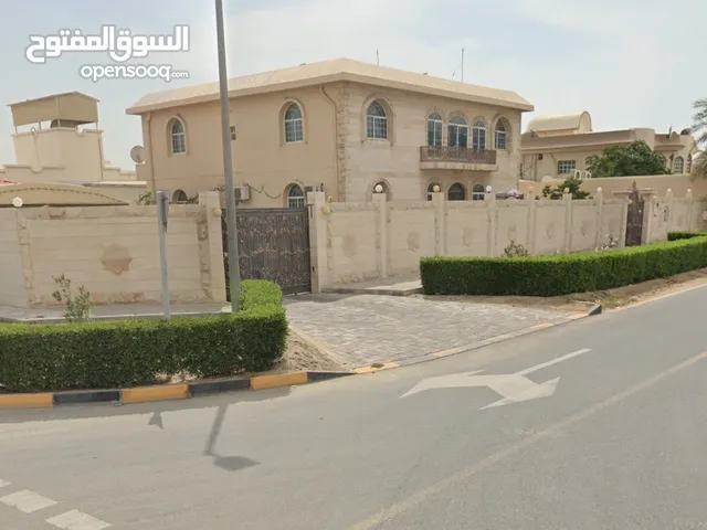 8500 ft² 5 Bedrooms Villa for Sale in Sharjah Al-Ramaqiya
