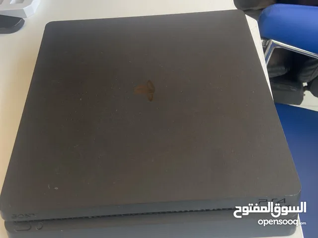 PlayStation 4 PlayStation for sale in Ras Al Khaimah