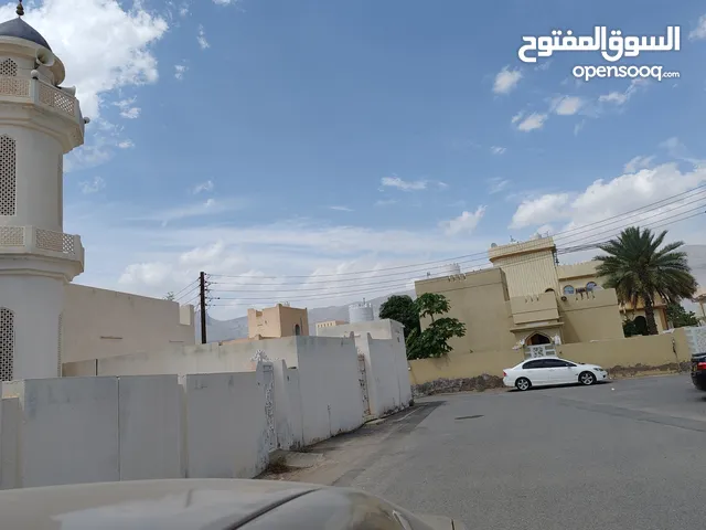 125 m2 3 Bedrooms Townhouse for Sale in Al Dakhiliya Nizwa
