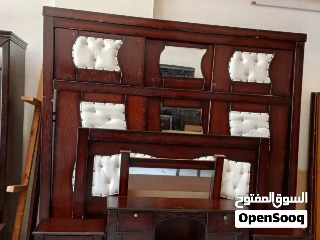 غرف نوم لاتيه 18 طابق وطابقين بحاله ممتازه واسعار حررررق 170 دينار الغرفه ومتوفر خزاين طابق وطابقين