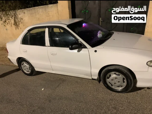 1996 هيونداي اكسنت GL