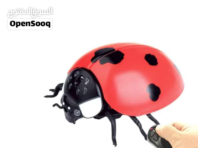 مجسمات حشرات  نحله و نمله  و خنفسه و دوده  تحكم ريموت كنترول بكافة الاتجاهات النحله النمله  الخنفساء