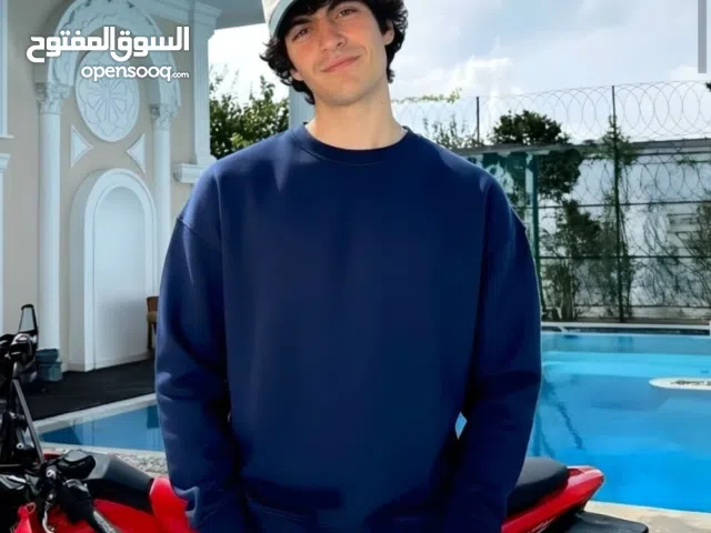 بلوفر سادة ميلتون قطن إسفنجة 100%