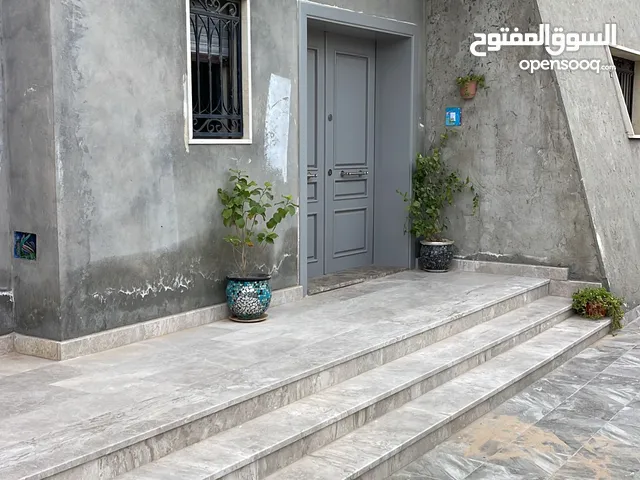 665 m2 More than 6 bedrooms Villa for Sale in Tripoli Al-Serraj