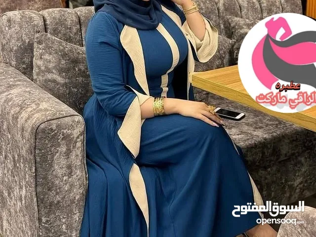 عبايه قطعتين سي واي مستورد عالي الجوده الفخامه تتحدث عن نفسها فري سايز 60لي90كيلوو