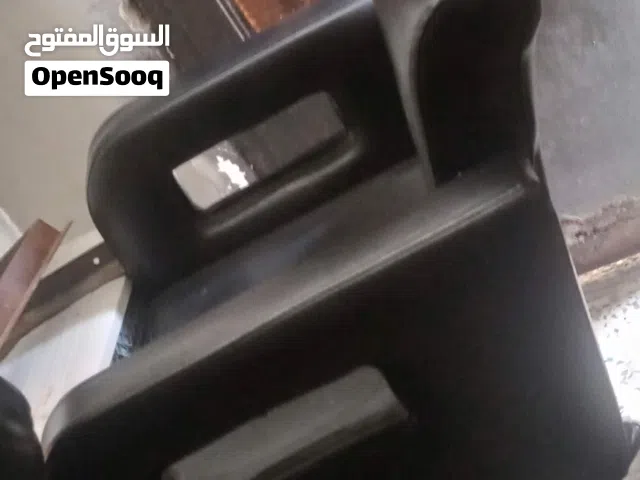 عدة صالون عدد خمسة للبيع بسعر مغري