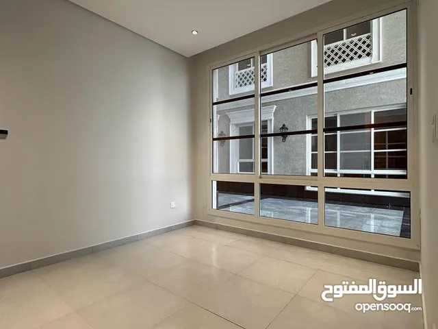 320 m2 5 Bedrooms Apartments for Rent in Al Madinah Wadi Al Battan