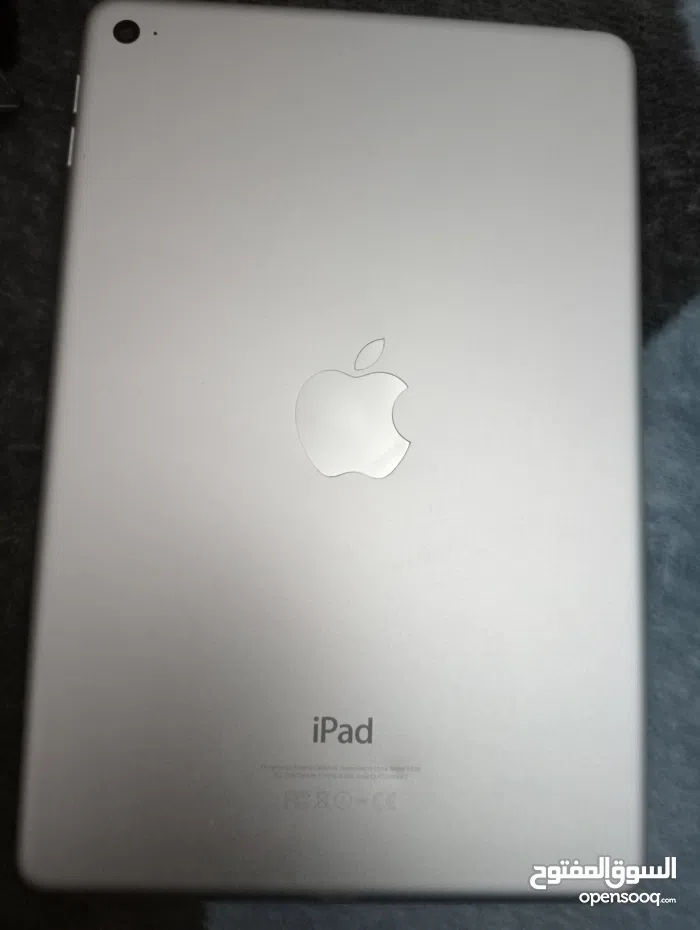 أبل ‏ايباد 4 ‏64 جيجابايت ‏7.9 انش