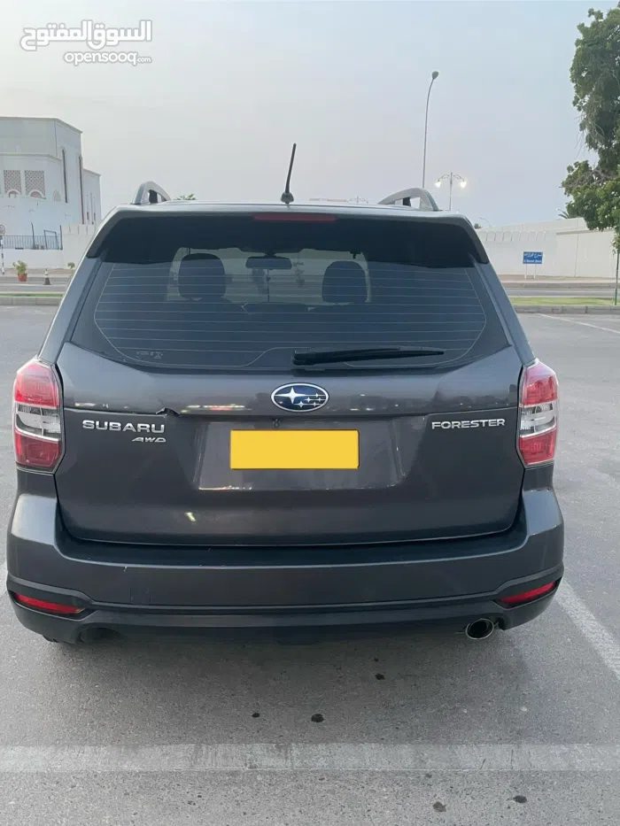 سوبارو فوريستر Base 2013