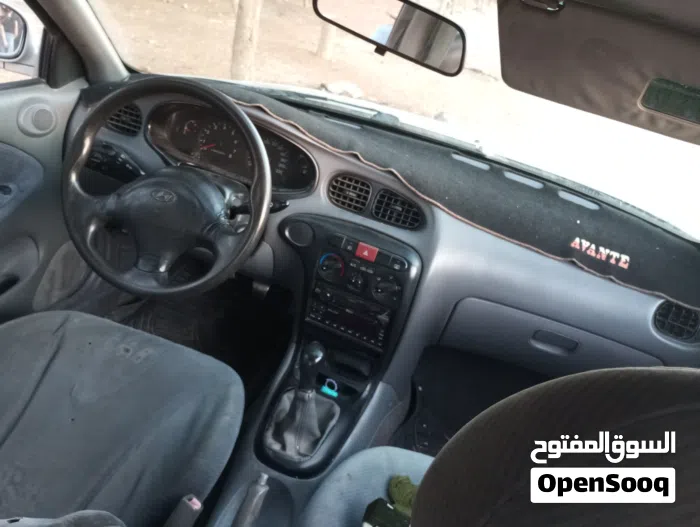 هيونداي ‏افانتي ‏Limited ‏1998