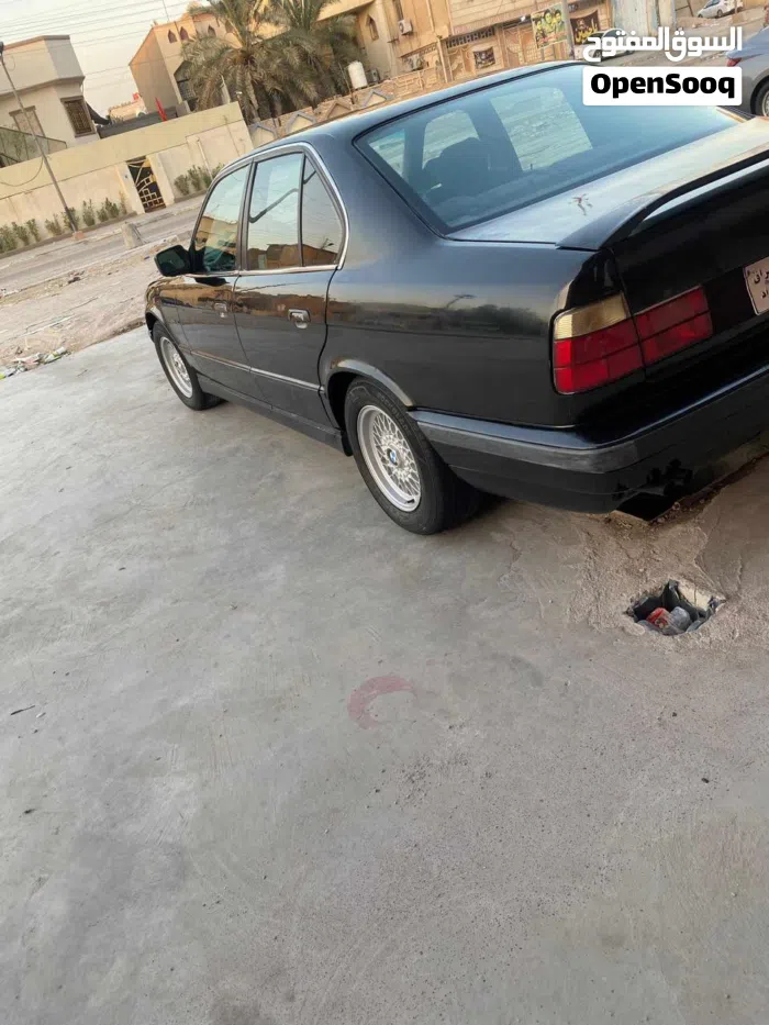بي ام دبليو ‏الفئة 5 ‏525 ‏1990