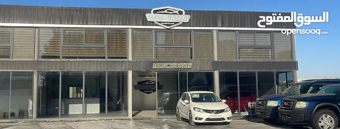 Manchester golden Car 