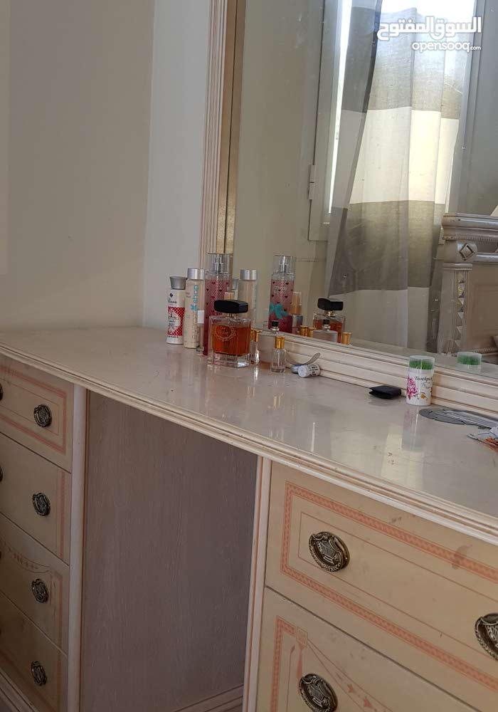 For Sale Used Bedrooms Beds At A Competitive Price 115549152