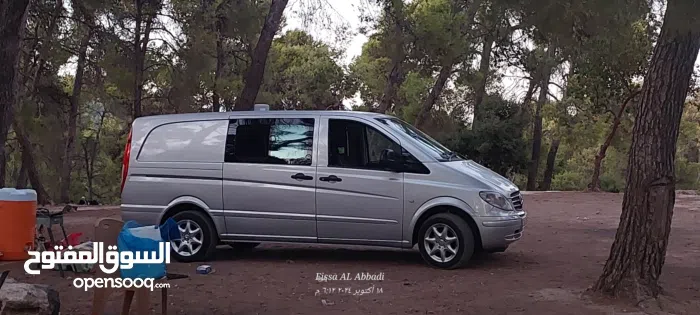 مرسيدس بنز ‏الفئة-V ‏V 220 ‏2006