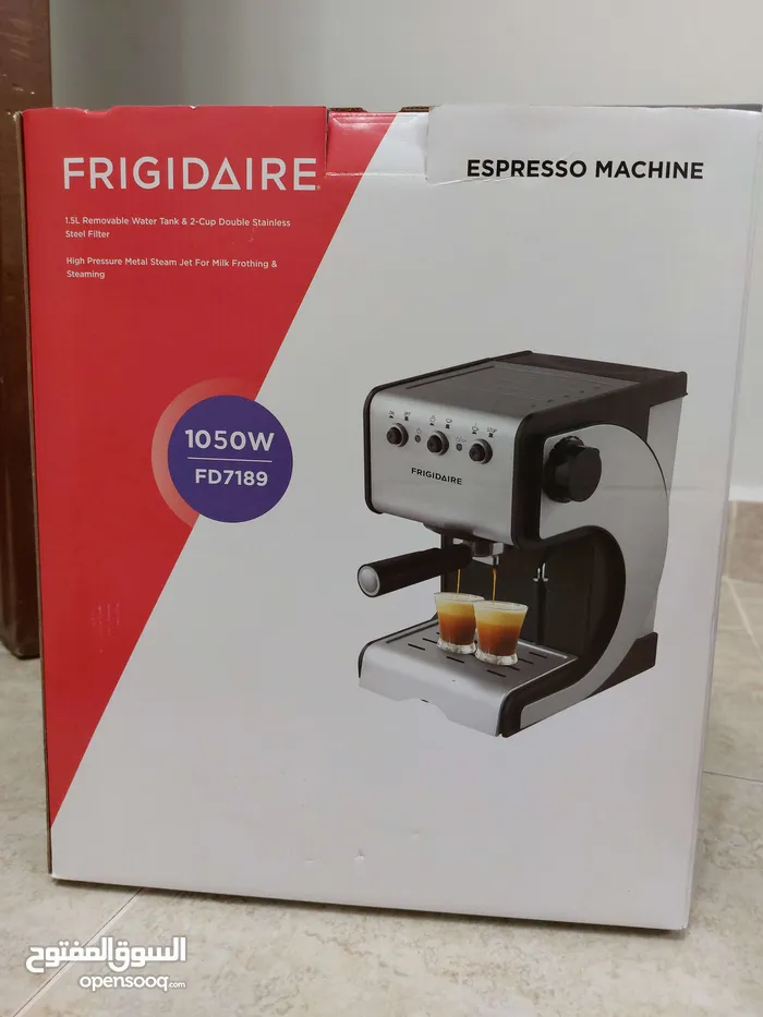 Frigidaire 1050W Espresso Maker (FD7189) صانع قهوة الاسبريسو من فريجيدير -  (214633136) | السوق المفتوح