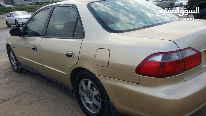 Used Condition Honda Accord Coupe 2001 With 1 9 999 Km Mileage