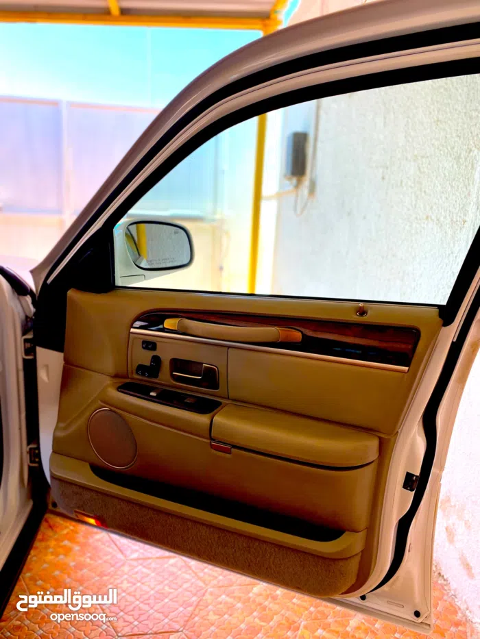 لينكولن ‏تاون كار ‏2010