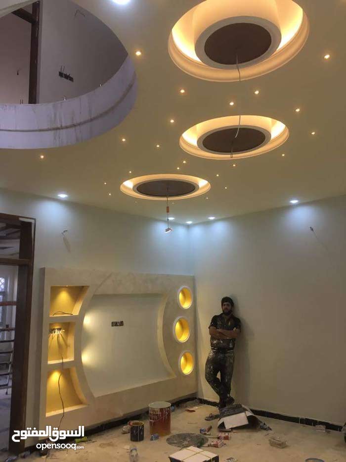 ديكورات و صبغ و سقوف ثانوية تغليف جدران تصاميم هندسية نقوش مغربية