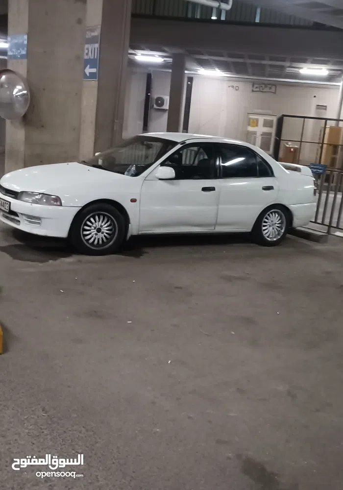 ميتسوبيشي ‏لانسر ‏Standard ‏1997