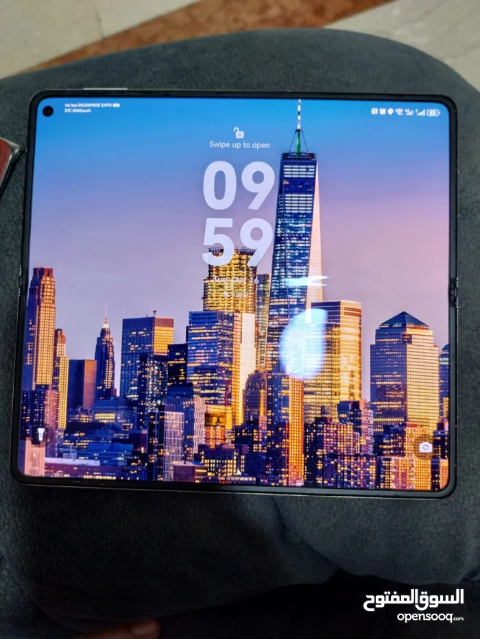 Huawei ‏Mate X ‏512 GB ‏Maroon