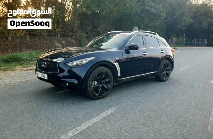 Infiniti QX70 Sport 2020