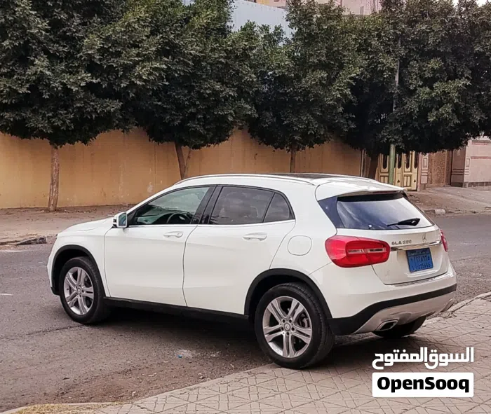 مرسيدس بنز ‏الفئة-GLA ‏GLA 250 ‏2017