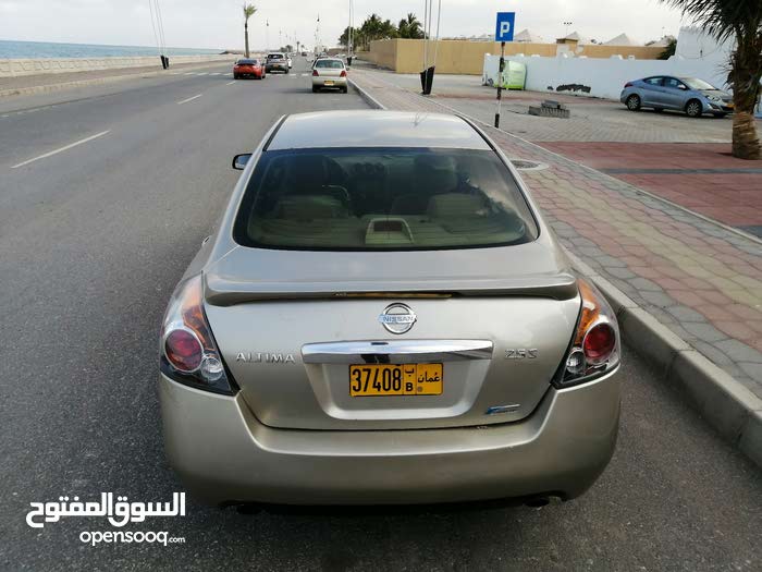 Nissan Altima 2010 For Sale Gold Color 118313313 Opensooq