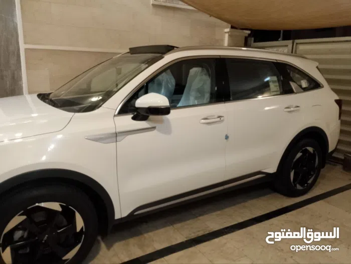 كيا ‏سورينتو ‏Standard ‏2024