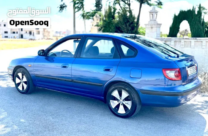 هيونداي ‏النترا ‏Standard ‏2004