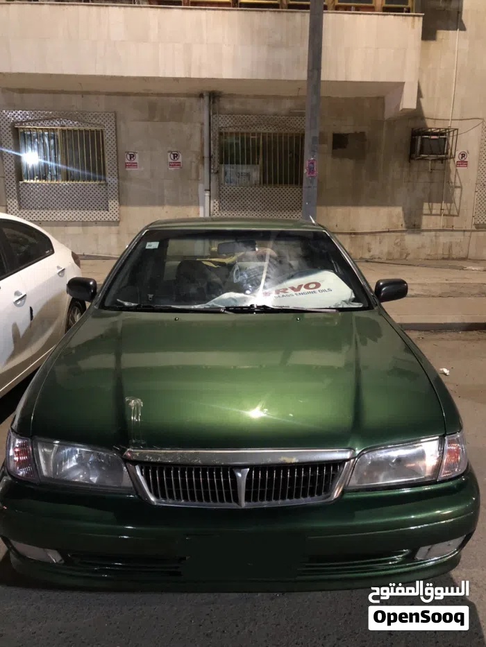 نيسان صني SV 1999