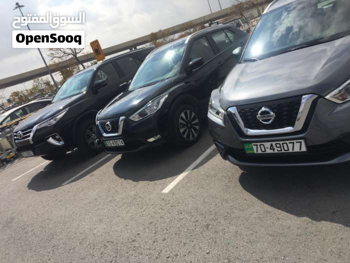 nissan kicks 2019 black